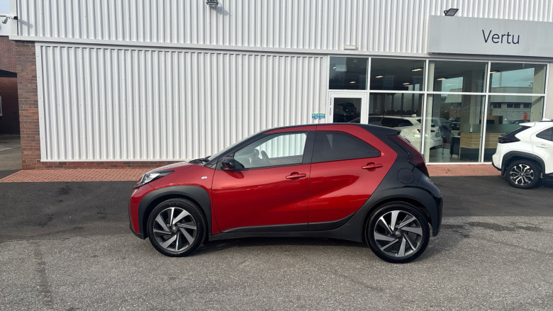 Toyota Aygo X 1.0 VVT-i Edge 5dr Auto Petrol Hatchback